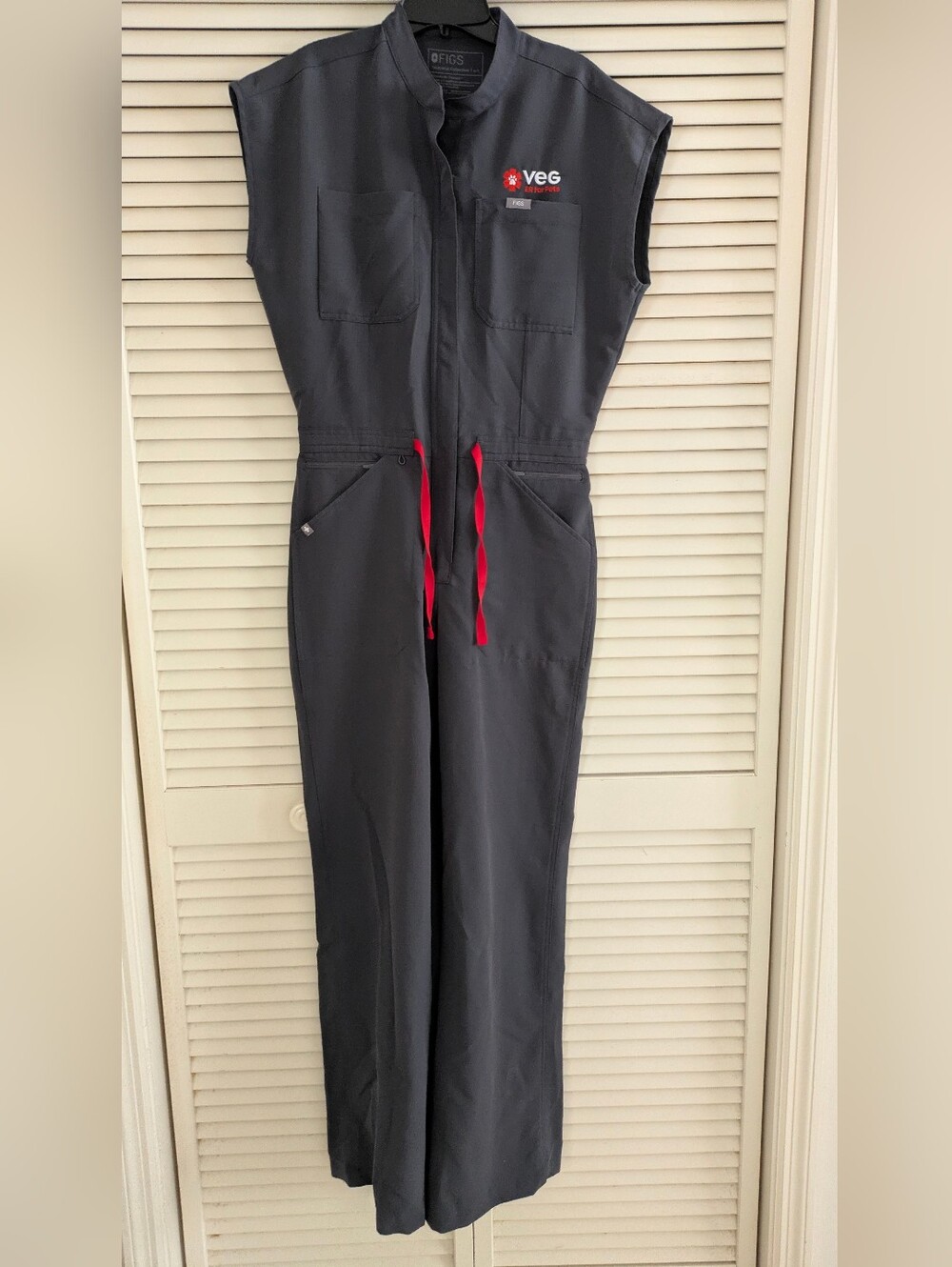Figs Rafaela Wide-Leg ScrubJumpsuit Small Tall Charcoal